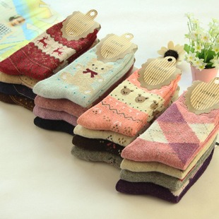 2014秋冬出口韩国女袜新款热销保暖兔羊毛袜可爱女袜加厚中筒袜子